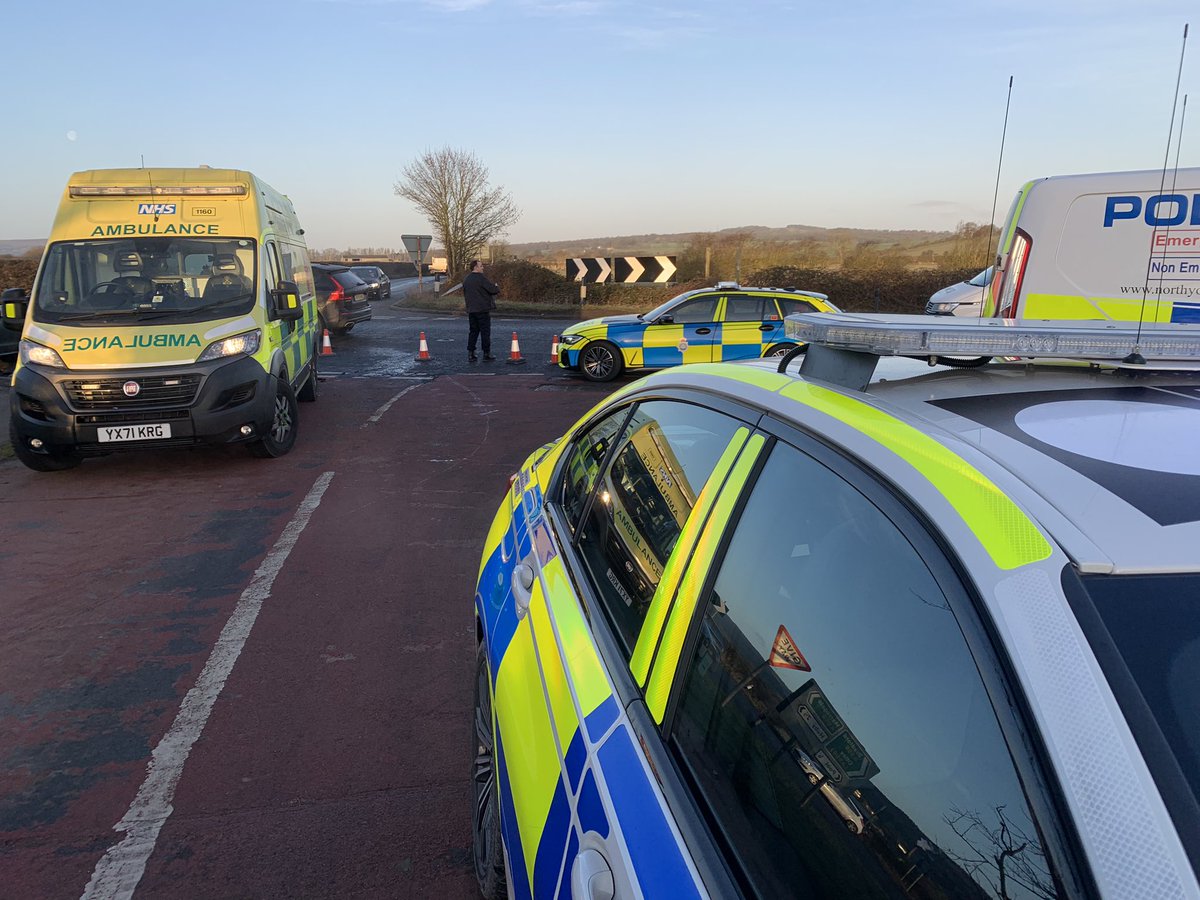 OscarRomeo1268's tweet photo. Minor delays on the #A658 at the junction with Leathley Lane near #Pool following a 2 vehicle RTC. We have managed to open the road but expect delays whilst we deal & await recovery https://t.co/A7TYJPvzZa