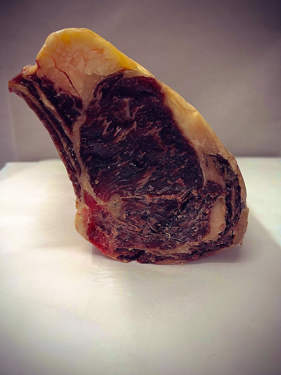 GazSmith_Chef's tweet photo. I’ve said it before and I’ll say it again…. 
He’s a bollix but his meat is good 

On today in Mount Merrion for lunch 
40oz - Not for sharing, for legends ! 

“Black Angus, from Hughie Fitz aged for 28 days and I should’ve kept it for myself, it looks 👌👌”
⁃Rick the bollix https://t.co/T8WyiVXHHy