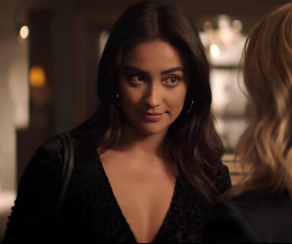 Chloe🏳️‍🌈 on Twitter "as you season 4 is out let’s all remember shay