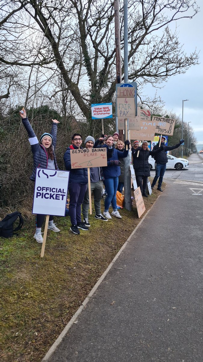 Physios out early at Salisbury Hospital

#CSP4FairPay