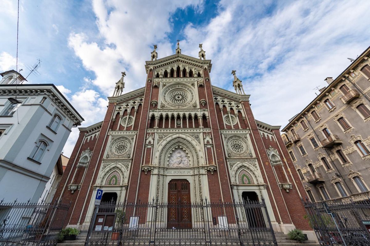 EdoardoArpaia's tweet photo. Fino al 18 febbraio la nuova mostra del progetto QXQ Torino del DistretTO Fotografico presso il Camplus Bernini immortala il quartiere Cit Turin.
https://t.co/IZWIDSY6NP
#distrettofotografico #fotografia #photography #torino #turin #CitTurin https://t.co/eqHcau72ul