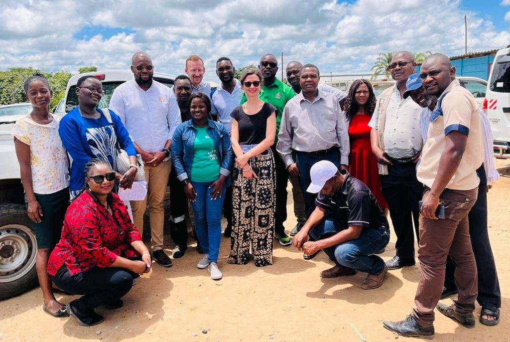📸Yesterday we said goodbye to colleagues from the #Dutch Regional SRHR/HIV Programme. They visited many @DutchMFA partners in 🇿🇼 promoting sexual health/rights/safety/freedom especially in high risk groups & youth. 🇳🇱NL is contributing €67mn over 6 years in 10 countries.🌍