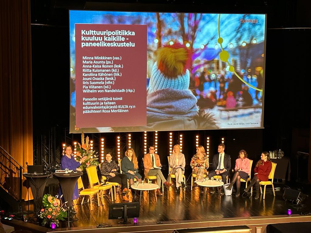 ”Miten näette luovien alojen merkityksen tämän ajan ongelmien ratkaisussa?” <a href="/RosaMerilainen/">Rosa Meriläinen</a> haastaa poliitikot kulttuurin äärelle.

 
@MinkkinenMinna 
<a href="/JouniOvaska/">Jouni Ovaska</a> 
<a href="/PiaViitanenSDP/">Pia Viitanen</a> 
<a href="/IkonenAK/">Anna-Kaisa Ikonen</a> 
<a href="/kahonka/">Karoliina Paavola</a> 
<a href="/iiris_suomela/">Iiris Suomela</a> 

#elämystalousfoorumi <a href="/Oulu2026offici/">Oulu2026 Official</a> <a href="/Tamperekaupunki/">Tampereen kaupunki</a>