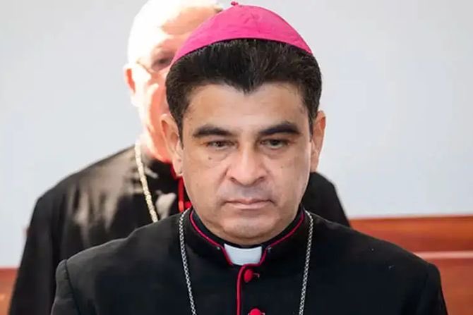CafeconVozNi's tweet photo. La información preliminar que tenemos de diversas fuentes,  alrededor de @DiocesisdeMat es que no aceptó el destierro. Esto está por confirmarse. https://t.co/5nvbgvmPk9