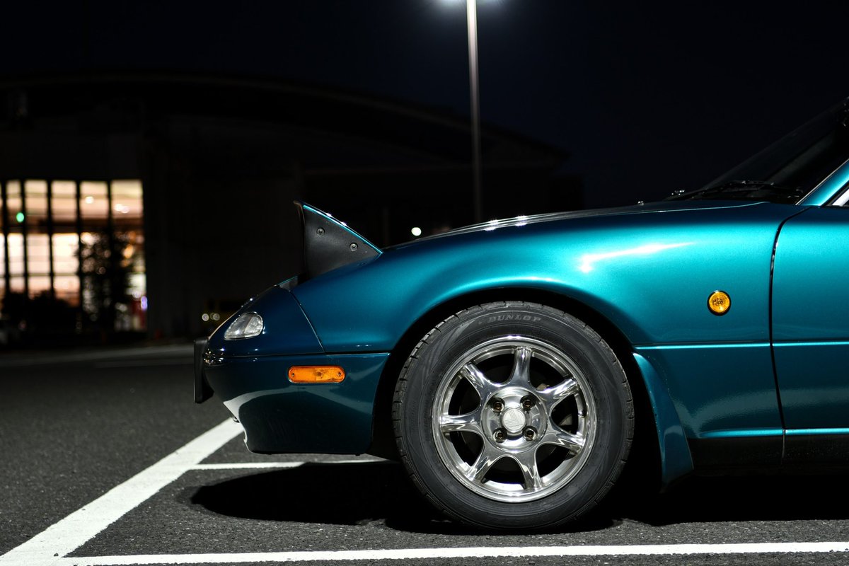 NA8C_GRS200_'s tweet image. 夜に写真撮ってもらいました！

📸 @ino_pahxoetloa  

 #ロードスター乗りと繋がりたい  #ロードスター #na8c  #ユーノスロードスター