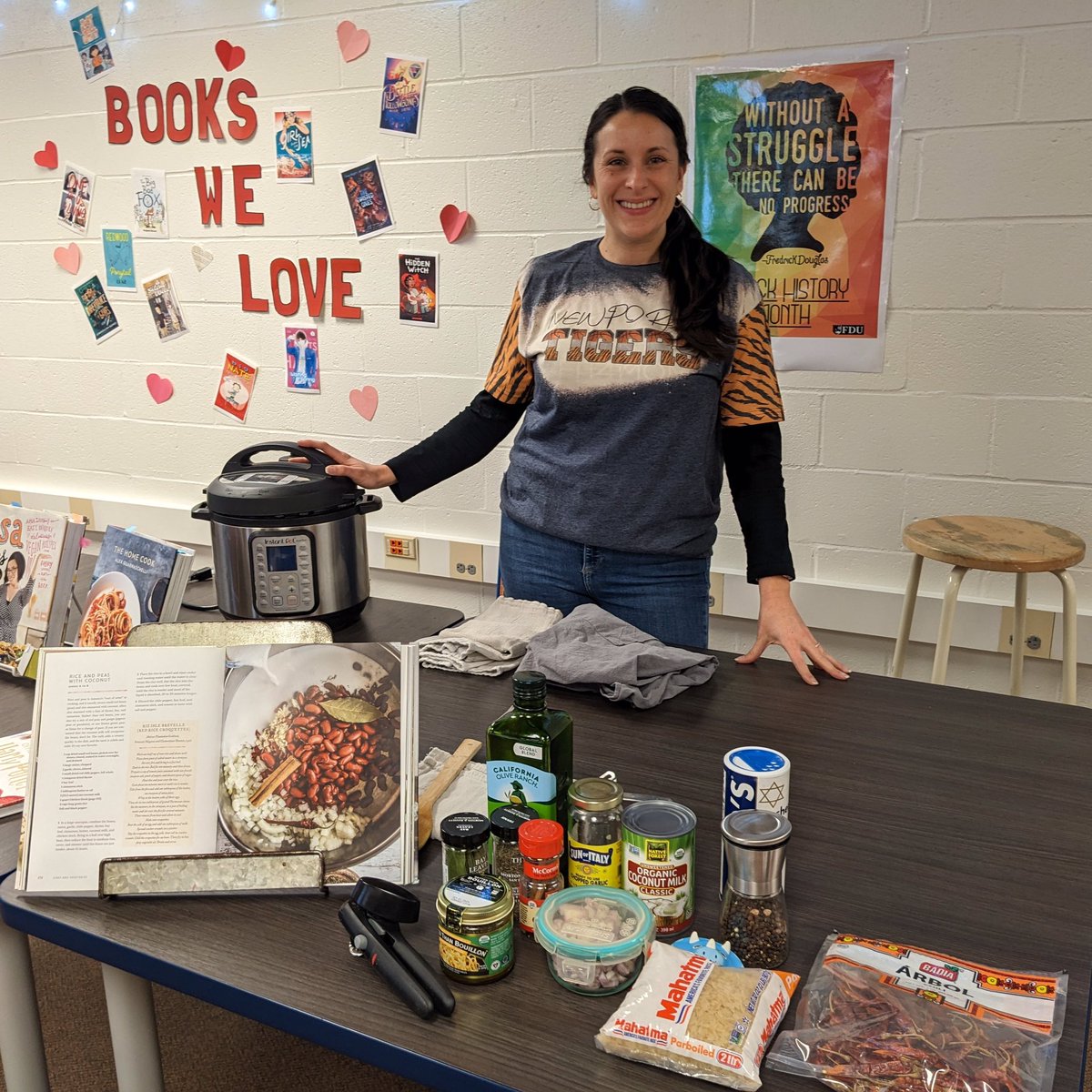 Mrs. Snyder’s cooking demonstration was a hit! <a href="/NMMSLibrarian/">Jessica Snyder</a> <a href="/MCPSSLMP/">MCPSSLMP</a> #newportmillmiddleschool