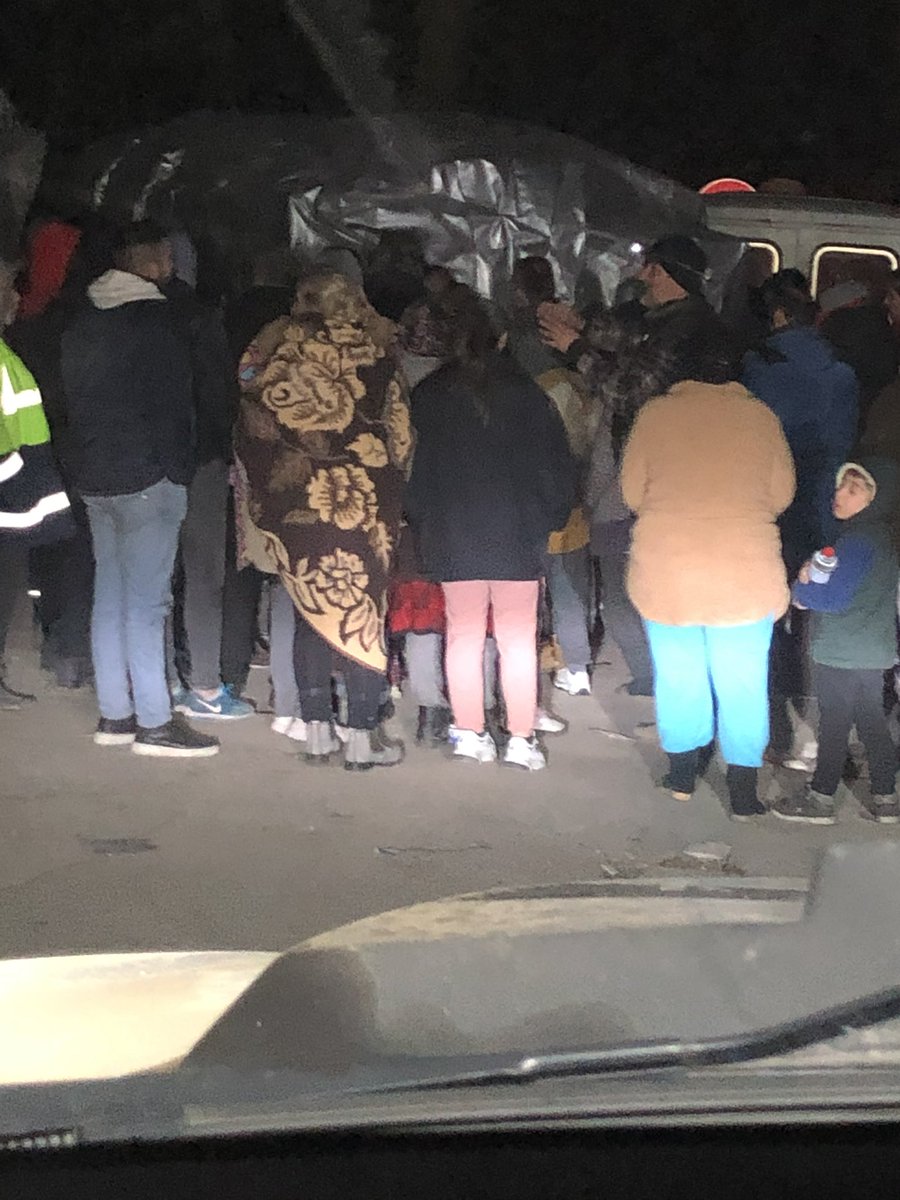 fatiharici61's tweet photo. #Hatay Ülkü Ocaklarımızla birlikte milletimizin emrindeyiz. İlaç, gıda yardımıyla sahadayız. Sn.Genel Başkanımız @ayyildirim1’ın koordinesi ve talimatlarıyla. https://t.co/EijOrhO41n