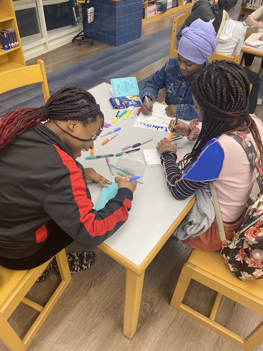 The Leading Ladies of <a href="/HenryMossMiddle/">Henry Moss Middle</a> are preparing for kindness week next week! Spreading kindness and lifting each other up!