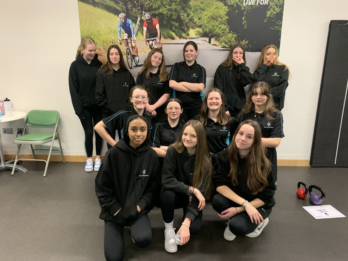 St Lawrence PE Dept tweet media