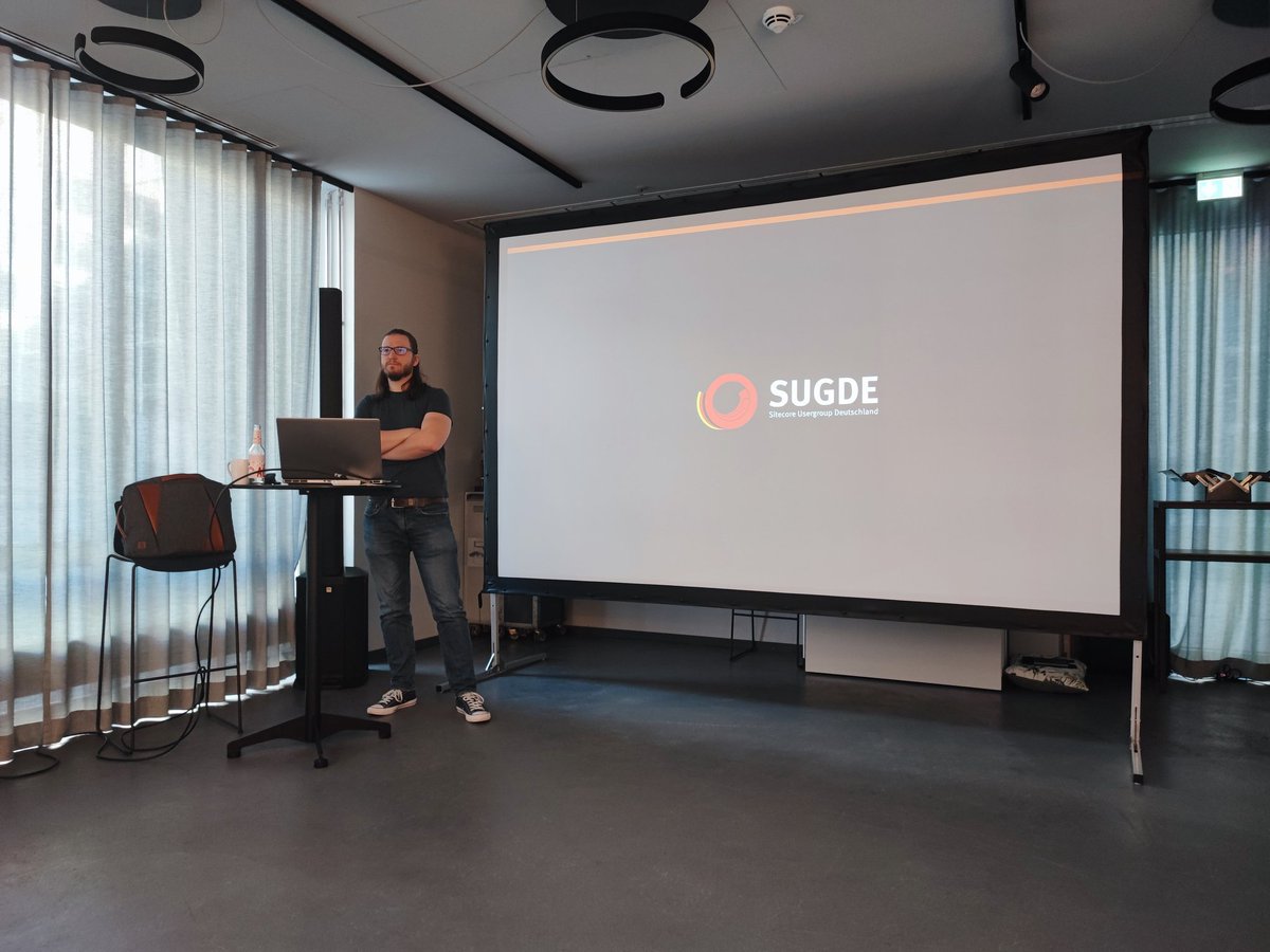 monkeydsc's tweet image. Next session @_sug_de Desaster Recovery in #Sitecore Managed Cloud presented by @halbherz 👍