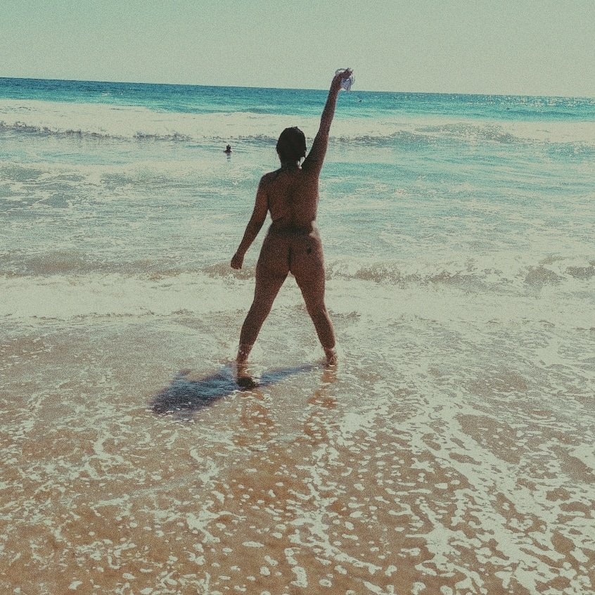ixtlalyzamar's tweet photo. #nudistwomen #NudismoMexico #zipolite2023 #naked #DesnudaHermosa https://t.co/XftzAOi10S