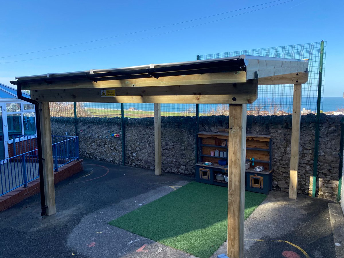 ysgolbodafon's tweet photo. A massive thank you to @PentagonPlayUK for Dosbarth Dwynwen's amazing new canopy 🤩 Diolch, we love it 💕 #outdoorlearning #lookatthatview 🌊 https://t.co/KsD6mmIi86
