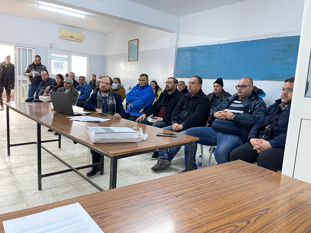 SUREFISH_EU's tweet photo. Today , Slow Food Tebourba, hosted a meeting with fishermen and fishery professionals in Sfax to introduce the project and its opportunities for traceability, innovation and sustainability of the Mediterranean fisheries.
Read more➡️ https://t.co/1weYMMiVVR https://t.co/neV2mR3w6t
