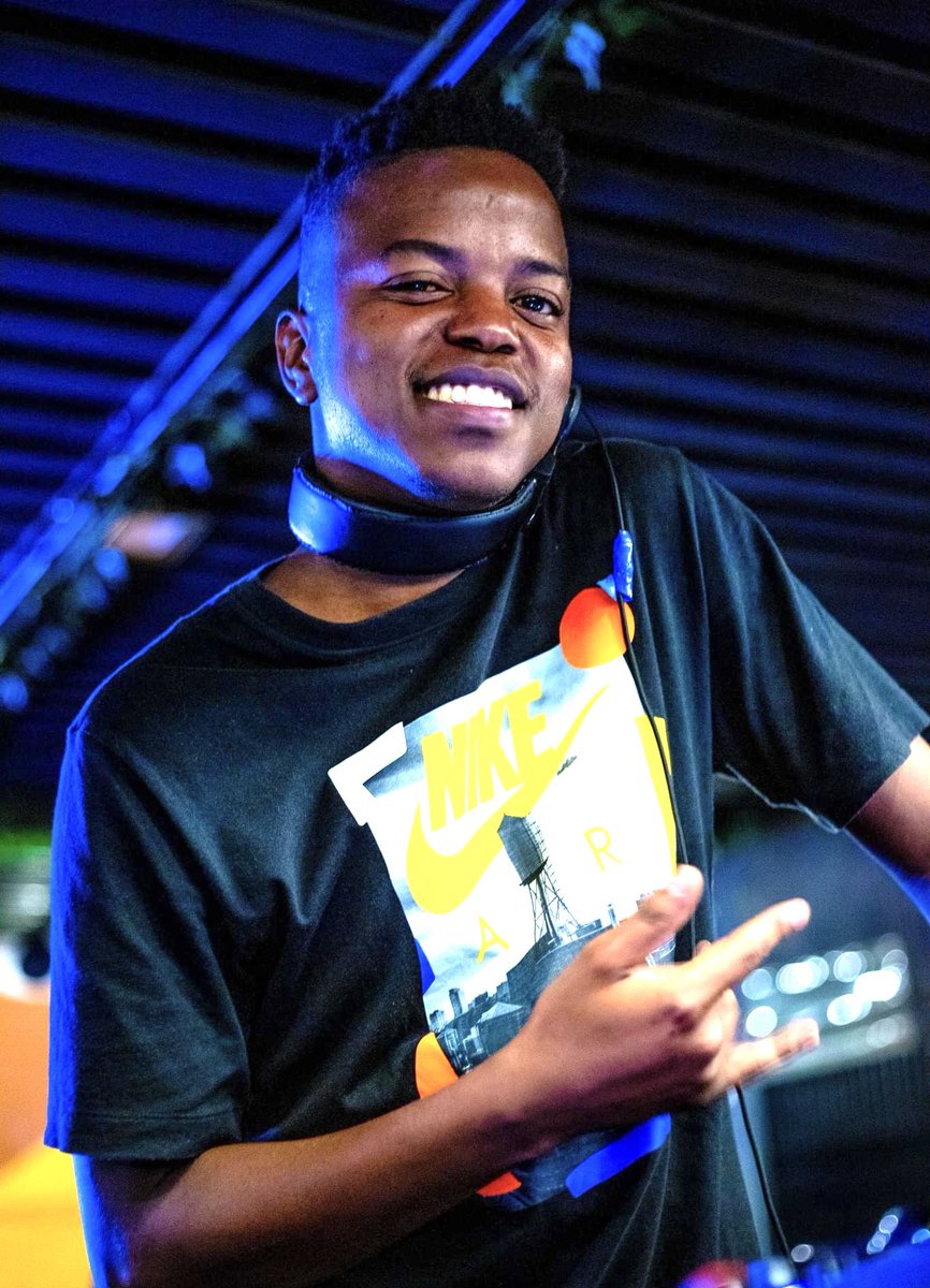 Sam Deep, MaWhoo - Thokoza (Hypesoul Remix) 👇🏼👇🏼 

soundcloud.com/user9509092/th…

sendspace.com/file/0p1ouh #Afrohouse