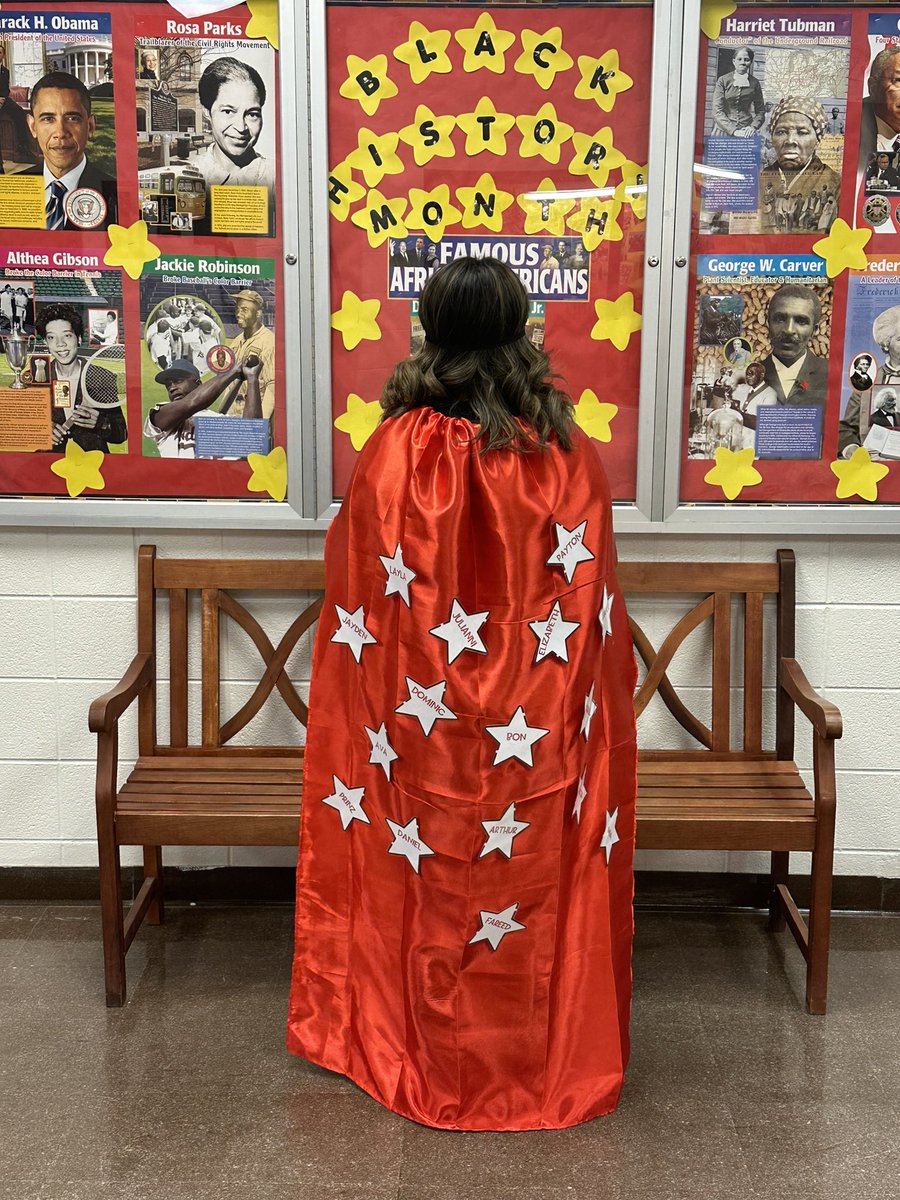 MrH_LSES's tweet photo. One of our Superhero K teachers has her superstars on her cape and ready to celebrate the 100th day of school! #CMESPride 🐾🐾❤️🐾 https://t.co/DMlHBKXjh0