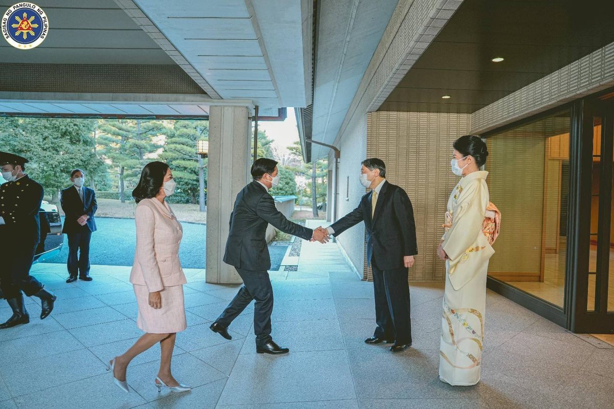 opgovph's tweet photo. The Chief Executive also extended the invitation to the Emperor and Empress to visit the Philippines and personally experience the Filipino people's hospitality. https://t.co/TgwJDogeCX