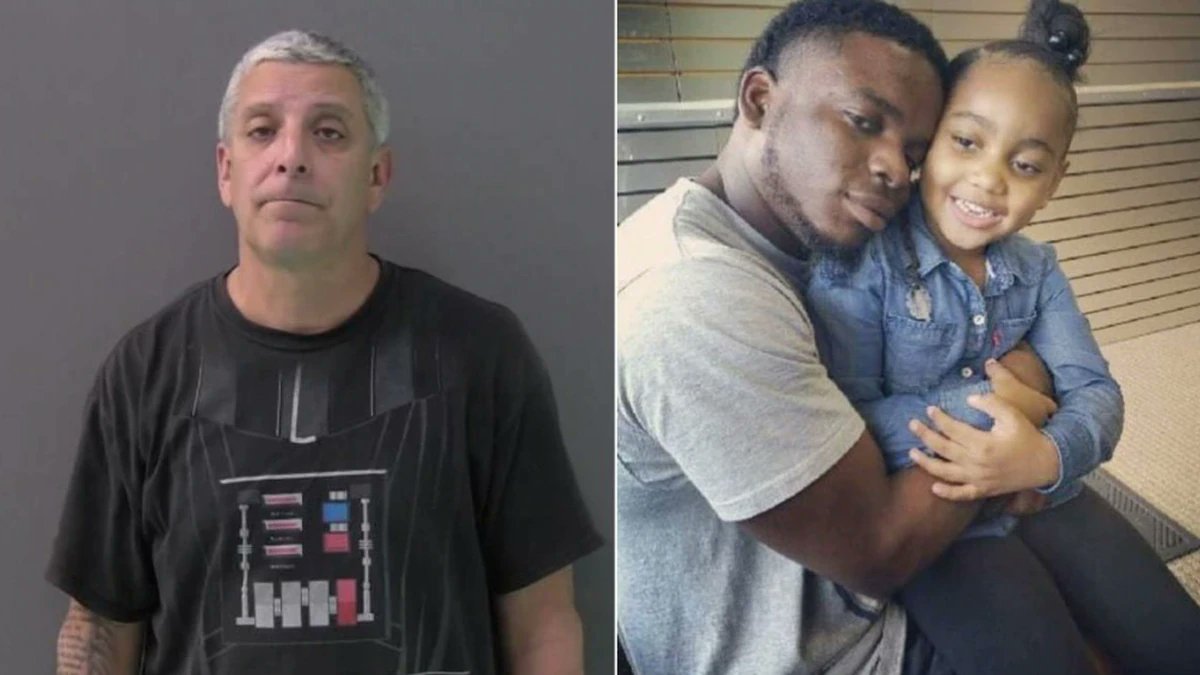 Imposter_Edits's tweet photo. 🧵Back in 2019 Michael Dean was pulled over by Officer Carmen DeCruz, when DeCruz approached the car on the passenger side he already had his gun drawn and pointed at Dean. When he reached into the car to take Dean's keys he "accidentally shot him in the head"🧵 https://t.co/3KiK9EzgqR