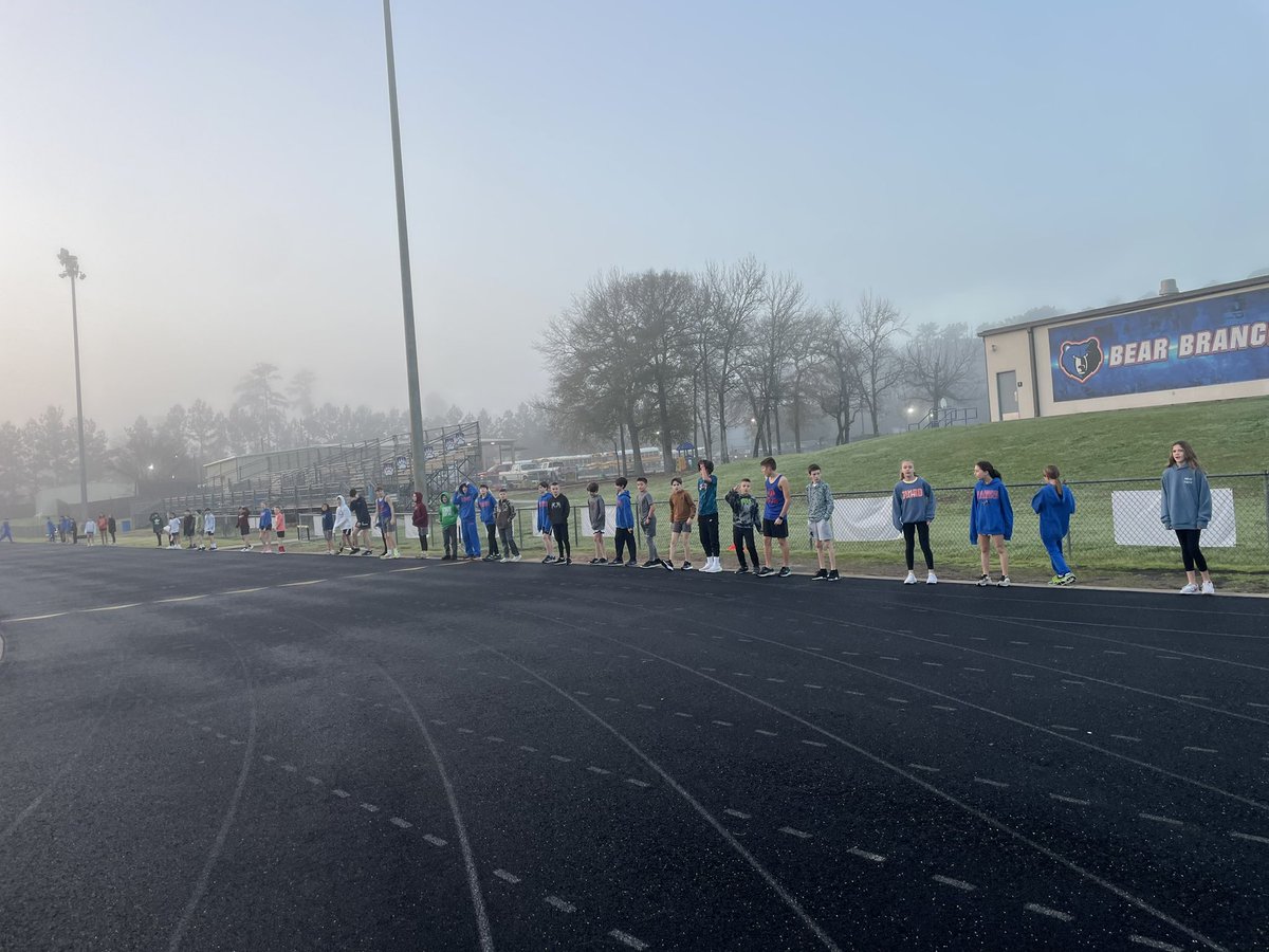 SmothersBeth's tweet photo. Another awesome day working with the 5th grade running this morning!!!!! https://t.co/OSGBEq6ezb
