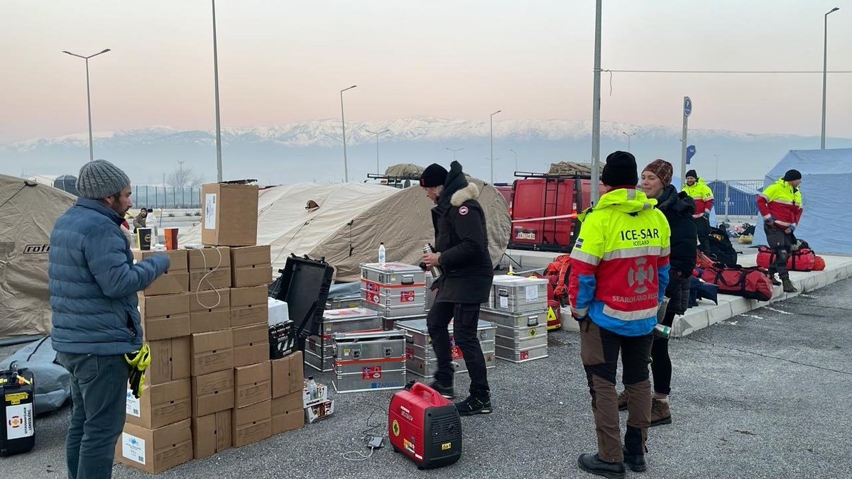 MFAIceland's tweet photo. Iceland as a part of the International Search and Rescue Advisory Group @Insarag deployed a team of coordination managers, logistic experts &amp; engineers to #Türkiye to help coordinate operations in the search for earthquake survivors. Further support from 🇮🇸 is underway. https://t.co/yPj2r2RbOD