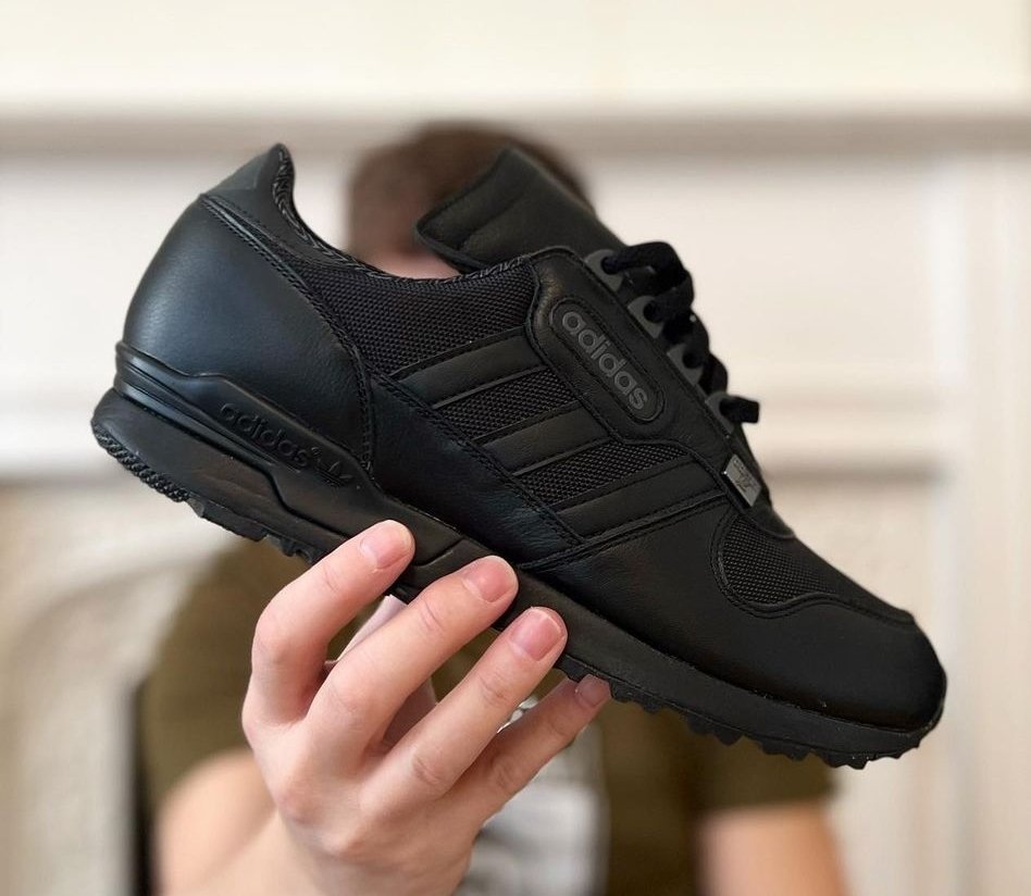 Video number 4

Hartness SPZL

Link to watch it here - youtu.be/gmJM3OGpmQs

More then just a black trainer.....

Superb effort from Danny so far, 4 videos in 4 hours and still 3 to go 👏🏻