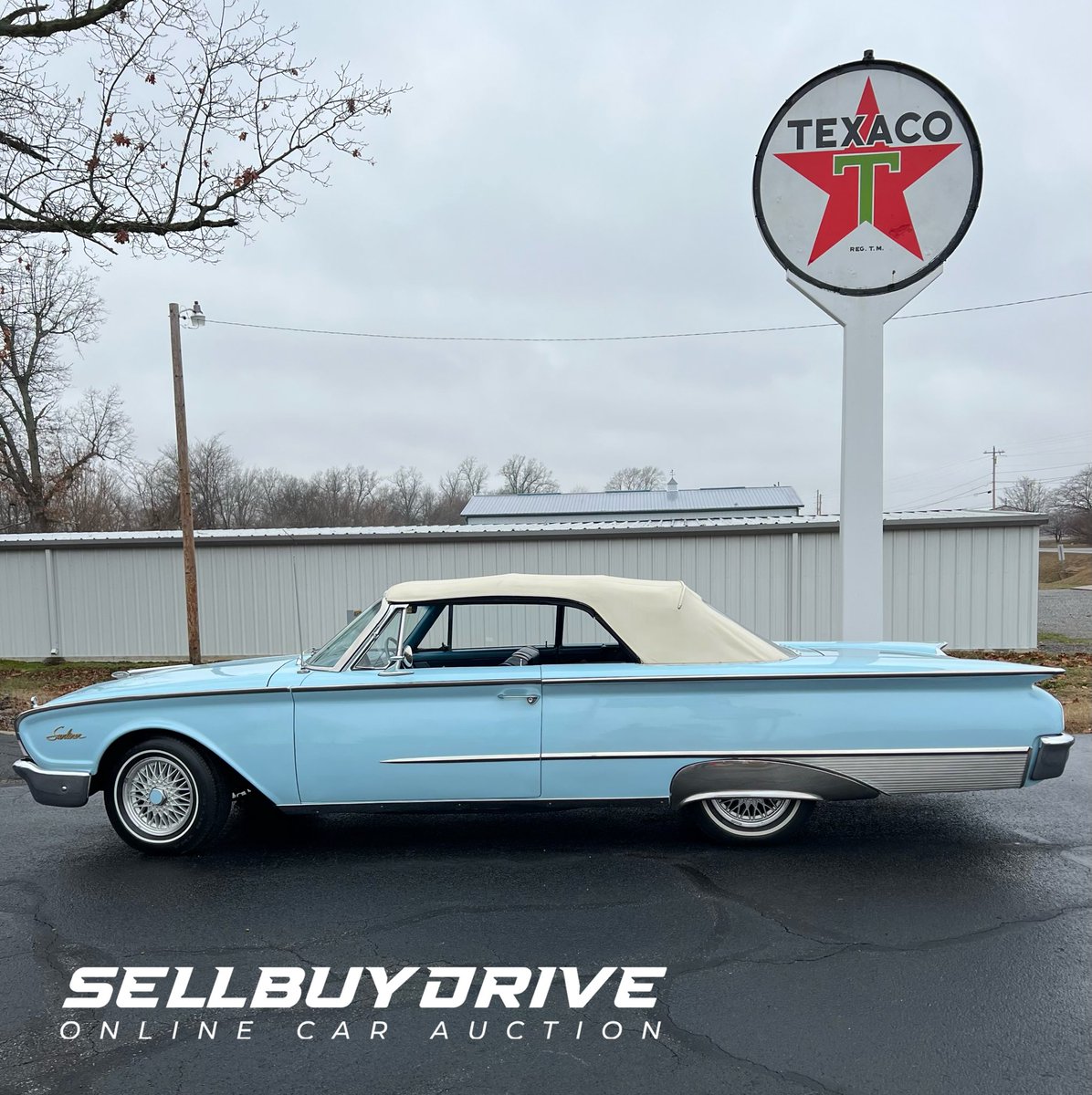 DriveSell's tweet photo. Rare find! Coming soon to @DriveSell!
✅1960 Ford Sunliner Convertible
✅Turn Key Ready
✅3 Owners
✅Complete Restoration
It’s not everyday you see this mid-century classic and we have a feeling it won’t last long!
#Sellbuydrive #sbdonline #drivesomething #ford #Turkey https://t.co/kFBXsJqkDy