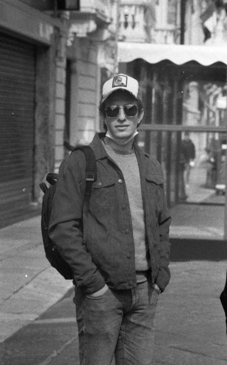 vntg_pics's tweet photo. Here are a few shots done using #Ilford Delta Professional 3200, high-ISO black-and-white #film which brings back #astonishing #vintage vibes, and high quality details!
#filmphotography #analog #analogphoto #filmcamera #135format #blackandwhite #Italian https://t.co/j5vx2ObQp6