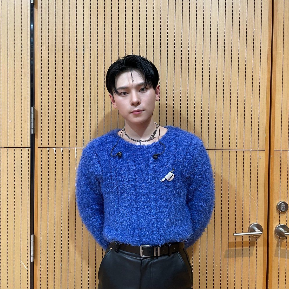 Swanta_TV's tweet photo. 오늘의 엠카 대기실컷!! https://t.co/GUq0VCADtS