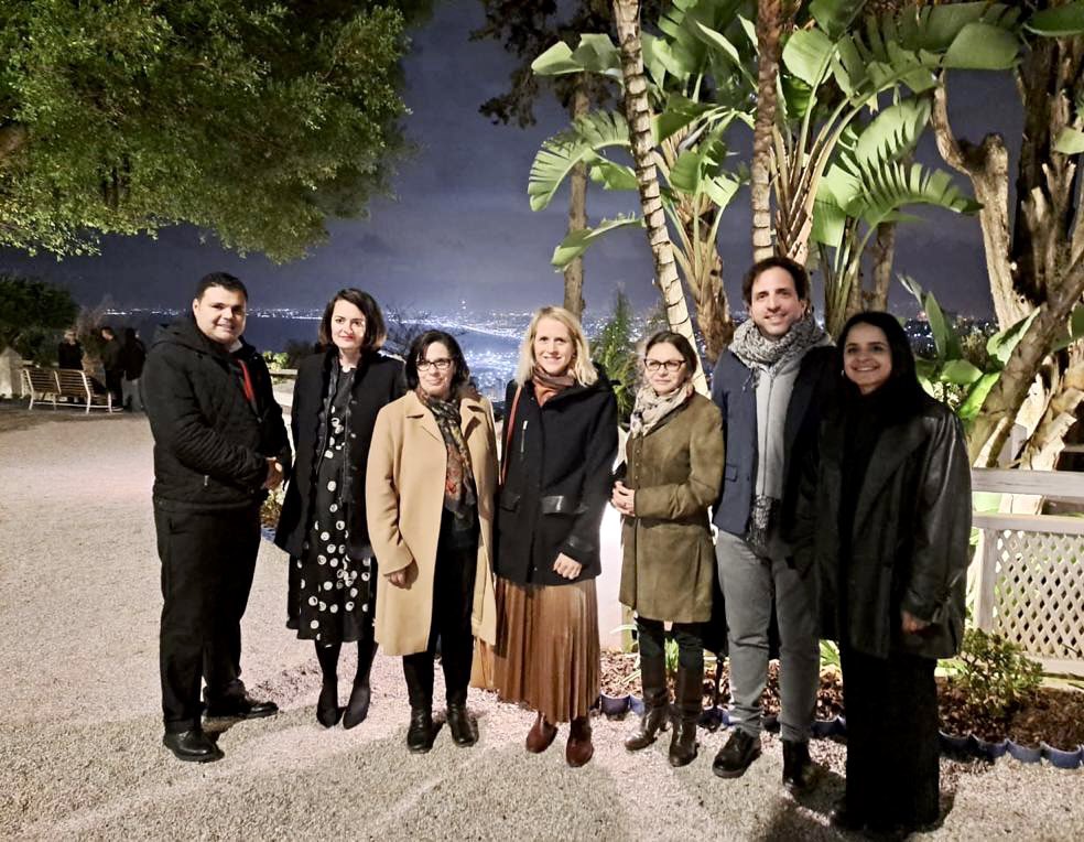 carozieres's tweet photo. Riche mission à Alger de la Direction Régionale Afrique du Nord de l’@AFD_France. Au programme: Forum #NotreFutur de l’@IFAlgerie, présentation à nos partenaires potentiels de l’activité de formation du #CampusAFD et échanges avec l’écosystème #StartUp et de l’#EconomieBleue. https://t.co/wRWOXf4mYp