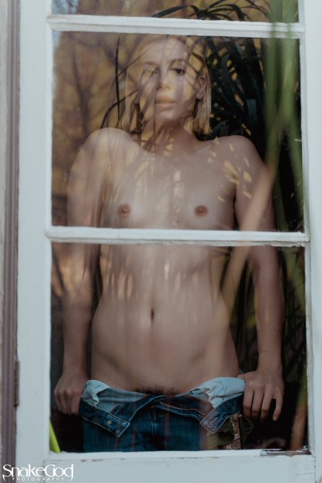 So, what&rsquo;s the craziest thing you&rsquo;ve done lately? 🫦  📸: @SnakeGodPhotos https://t.co/9eYFS0B20Q<a href="/tag/mvsales"class="tags"><span>#mvsales</span></a>