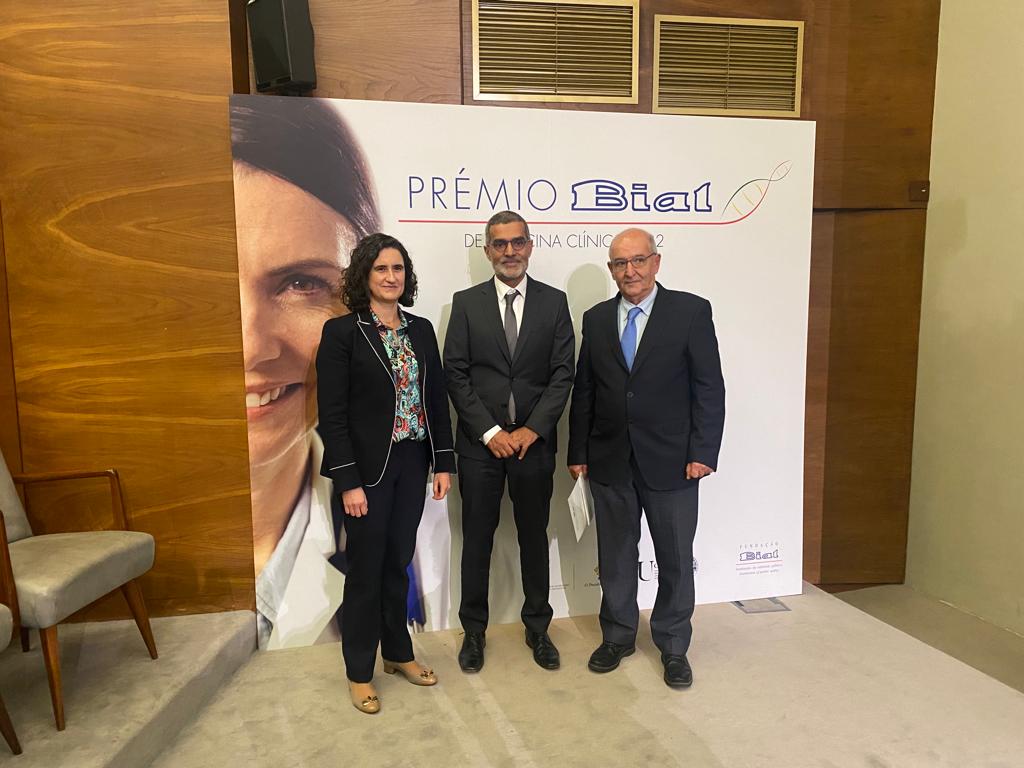 CIBIT_UC's tweet photo. Professor Miguel Castelo-Branco, director of the #CIBIT_UC, was awarded the prestigious 𝘗𝘳𝘦́𝘮𝘪𝘰 𝘉𝘪𝘢𝘭 𝘥𝘦 𝘔𝘦𝘥𝘪𝘤𝘪𝘯𝘢 𝘊𝘭𝘪́𝘯𝘪𝘤𝘢 that honors his outstanding scientific trajectory on basic and applied clinical research. 👏👏

📷 Bial Foundation
@mcastelobranco1 https://t.co/VsoROklvoX