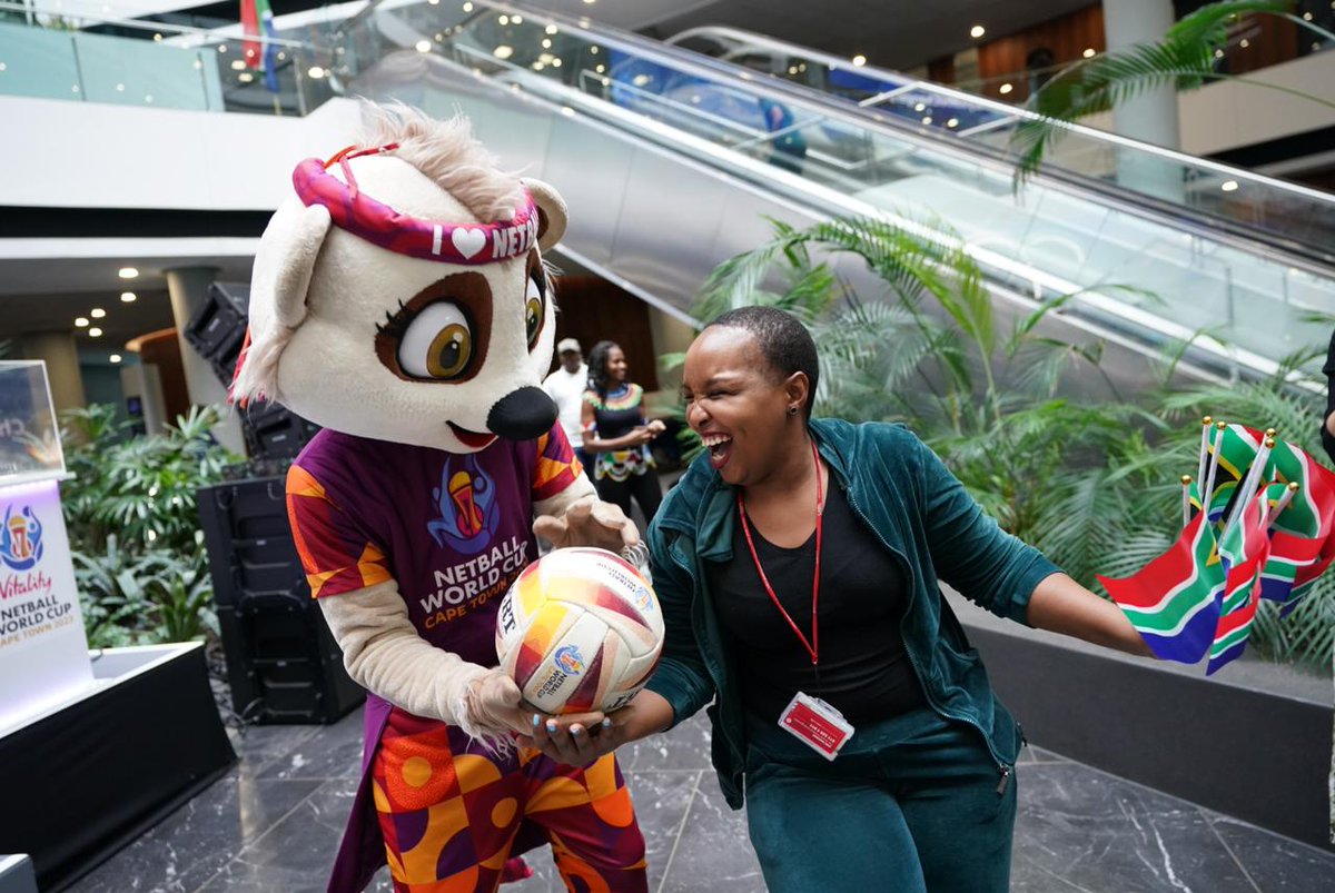 🚨Did you hear the news?! @Vitality_SA is the official title partner of the first @NetballWorldCup to be held in Africa! The tournament will take place from 28 July to 6 August 2023 in Cape Town. #PutYourHandsUp #NWC2023 #DiscoveryGameChangers