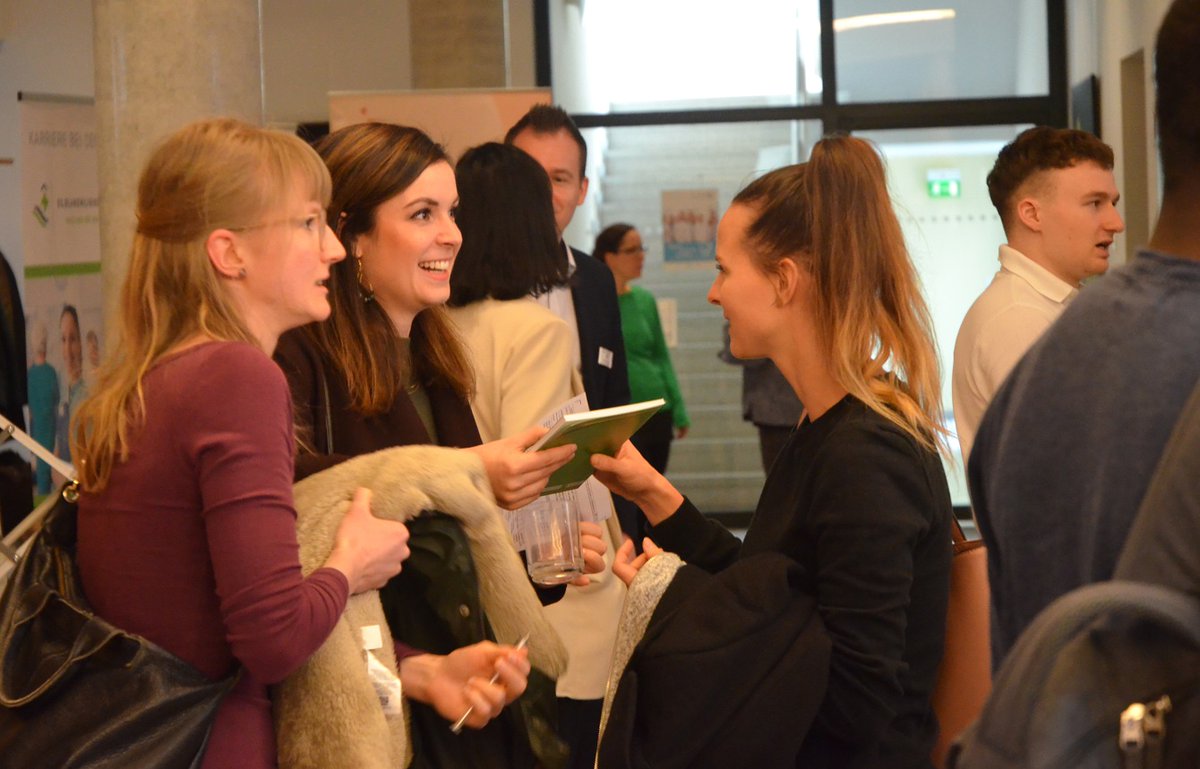 Impressionen vom 4. Februar 2023 in Dresden: „Ärztin/Arzt in Sachsen“ - 13. Infoveranstaltung für ÄiW
<a href="/LaekSachsen/">Ärztekammer Sachsen</a> <a href="/aerztesachsen/">Ärzte für Sachsen</a> <a href="/gesundheit_sn/">Gesundheit Sachsen</a> @KV_Sachsen #kliniken #sachsen #facharzt #medizin #arzt #ärztin #zukunft #future #karriere #beruf  #ländlicherraum #jungemedizin