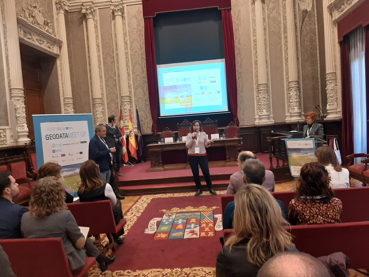 PEFCSpain's tweet image. 🌀Participamos en #Geodata MeetUp #SmartGlobalEcosystems, un encuentro sobre #IA y datos en el que vamos a presentar el proyecto #GOBosques3_0 que desarrollará #digitalización y #teledetección del uso sostenible, #biodiversidad y #resiliencia de los #bosquesespañoles. #FEADER