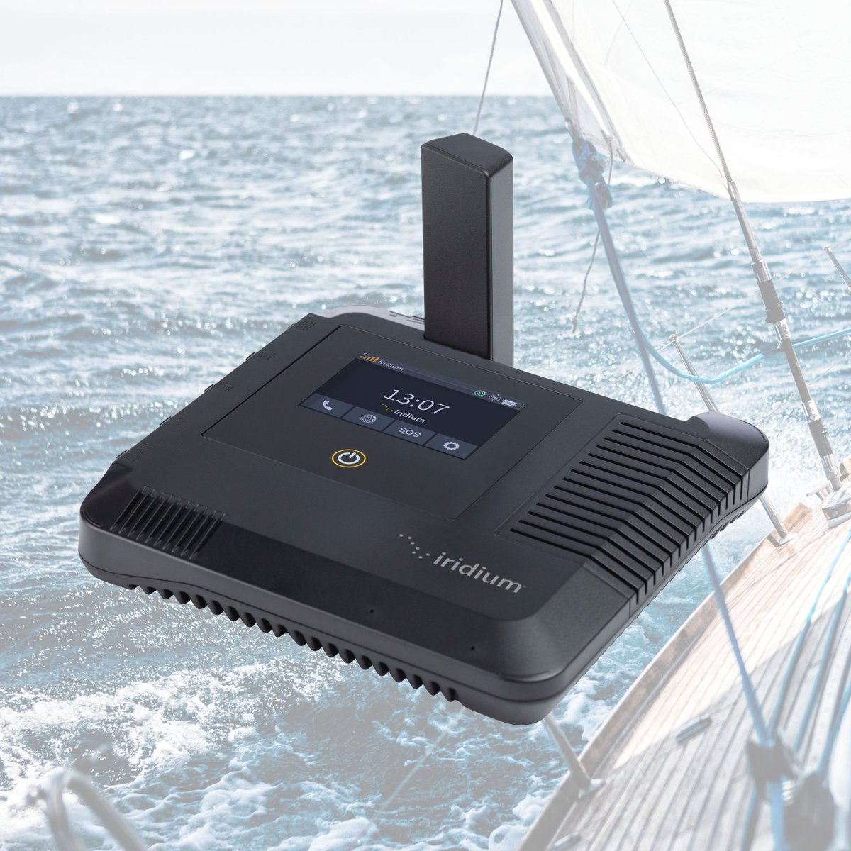 mcramer_news's tweet photo. Satellitenkommunikation für Segler und Abenteurer: 

Das erste mobile Gerät, das für die neue Iridium-Satellitengeneration entwickelt wurde. Und damit endlich ein mobiles Gerät, das Seglern und Abenteurern zeitgemäße Geschwindigkeiten bietet. https://t.co/Yzt5DVBxqZ https://t.co/XOg7zZmAZd