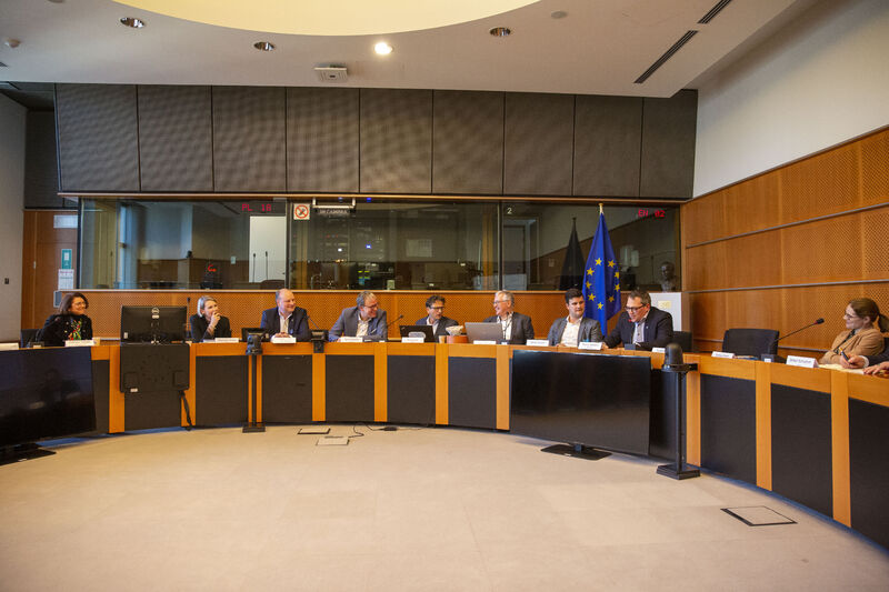 Well succeeded dialogue in the <a href="/Europarl_EN/">European Parliament</a> with MEPs Jens Gieseke and Tiemo <a href="/woelken/">Tiemo Wölken 🇪🇺</a>, <a href="/EU_Commission/">European Commission</a> and <a href="/TEPPFA_1991/">TEPPFA</a> members on how our enhanced collection and recycling efforts will contribute to ''Fit for 55” objectives. 
 <a href="/EU_Growth/">Internal Market, Industry, Entrepreneurship & SMEs</a> <a href="/EU_ENV/">EU Environment</a>