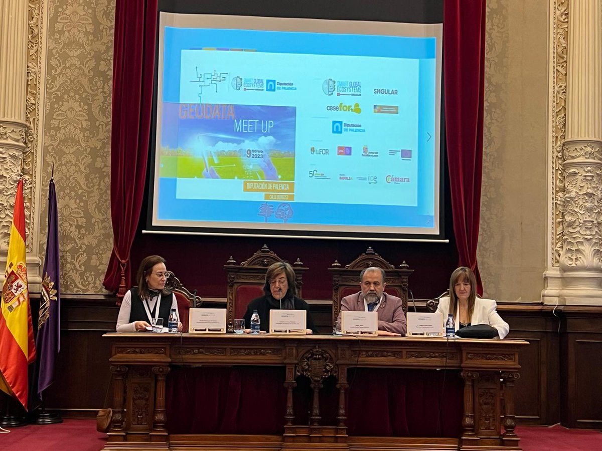 juliocesarlopd's tweet image. Representando a @AETICAL en el evento #GeodataMeetUp, celebrado en la @diputacionPalen.

Encantado de participar en este encuentro empresarial para conocer los avances en el análisis de datos. 

Gracias a los organizadores @sngular, @FCesefor, @PC_UVa y #SmartGlobalEcosystems. 👏
