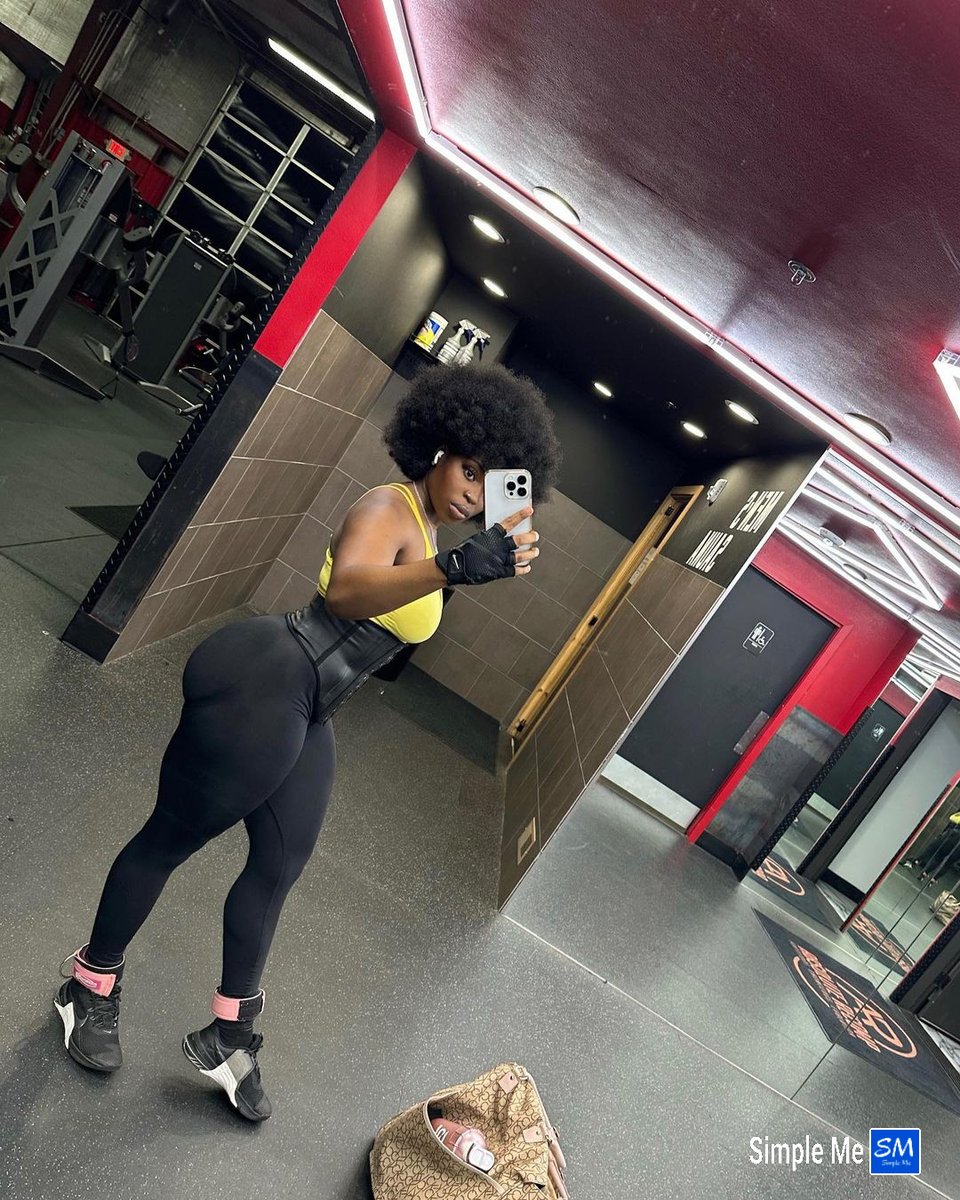 DanielaAlmano's tweet photo. "Fitness is a way of life".
I would greatly appreciate it if you could follow me on Twitter 💖
#fitnessmotivation #fitnesslife #fitnesscommunity #Health #gymlife  #FitnessMotivation
#FitnessGoals #PriyankaChaharChoudhary #Priyanka #PriyankaPaltan #Biggboss #BiggBoss16 #BB16 https://t.co/Qjp7codMmA