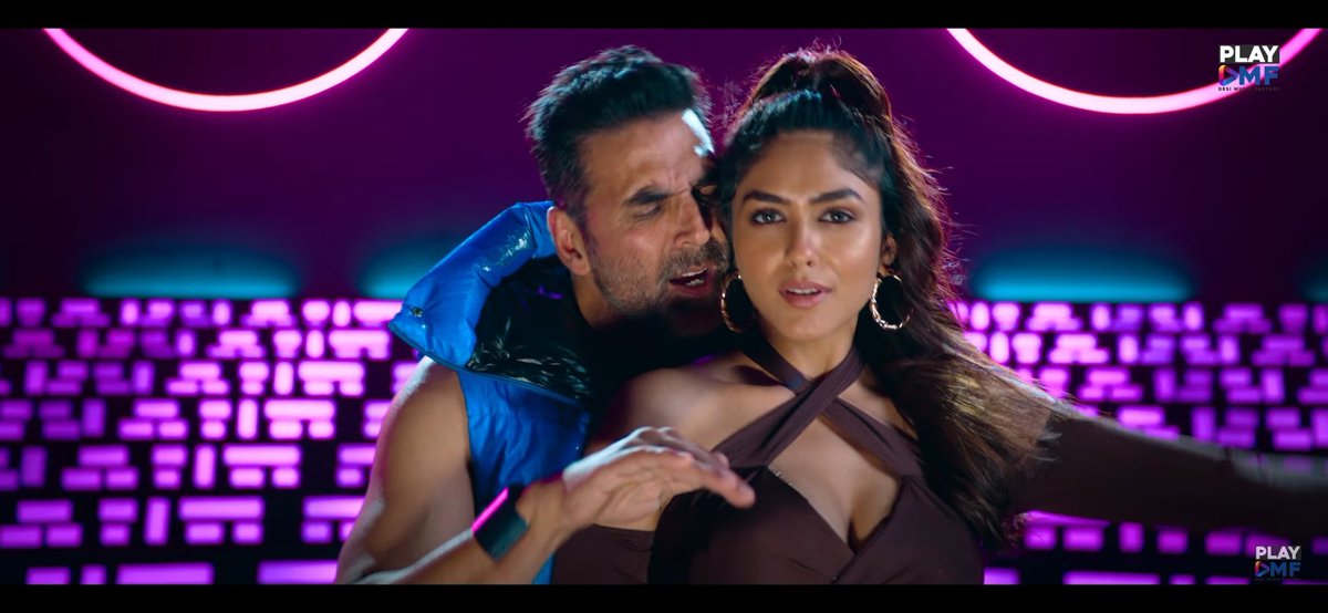 Biggest chartbuster song of the year #KudiyeeNiTeri what a song 
#AkshayKumar Swag 🔥🔥
Energy 🔥🔥 look 🔥🔥
 #Selfiee