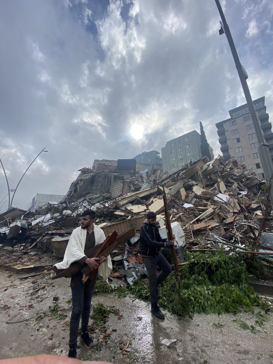 mrsefik's tweet photo. Çocukluğumdan beri Antakya 7 kez yıkıldı diye bir söylenti vardı.
8. Sefer de oldu https://t.co/PJNU0T0qsZ