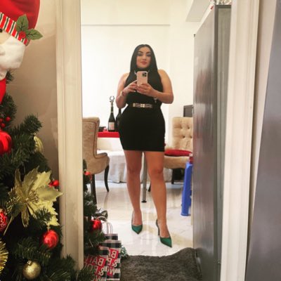 Valentinafad's tweet photo. #NuevaFotoDePerfil https://t.co/njwlfvBNle