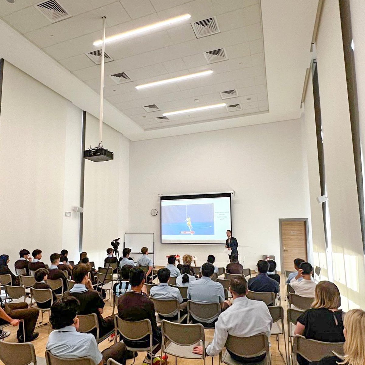 NLCSDubai's tweet photo. To end the half term, Mr. Garrett delivered a fascinating #NicholsonLecture on the merits of #sports technologies and whether such advancements are worth the hype compared to physiological and psychological enhancements.
#NLCSDubai #ambitiouseducation #dubaischools #enrichment https://t.co/bTqG9XzXgv