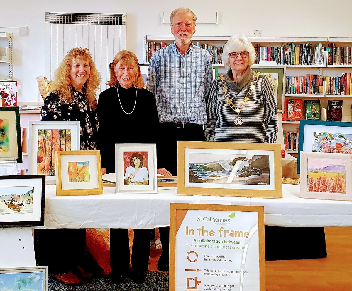 jean_jewels's tweet image. Had an enjoyable morning at #EuxtonLibrary yesterday listening to Peter Frankish sharing his story on how the #IntheFrame initiative began. I got involved through my good friend Pam Williams as I was her student teacher at #AlbanyHighSchool #Chorley Pam is a talented artist 🖼️