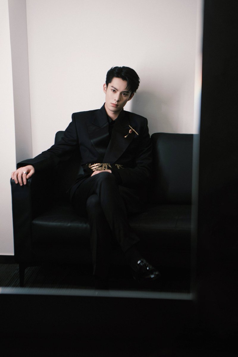 mdramagirl's tweet photo. [Thread #1semaine1actrice #1semaine1acteur #1week1actress #1week1actor]
▪️ #DylanWang/#WangHeDi (#王鹤棣 ). https://t.co/7CaEBP4FNT