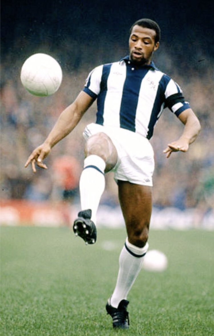 AlbionRetro's tweet photo. Happy heavenly birthday to our unforgettable, trail blazing, favourite son Cyrille Regis ✨
Never forgotten, always loved by The Albion 💙 #wba #RetroAlbion https://t.co/CXDEnEWHd1