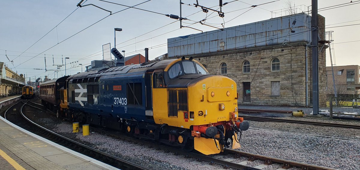 37403 Isle of Mull with a short rake of SRPS coaches passing Newcastle. 
Sounding superb.
