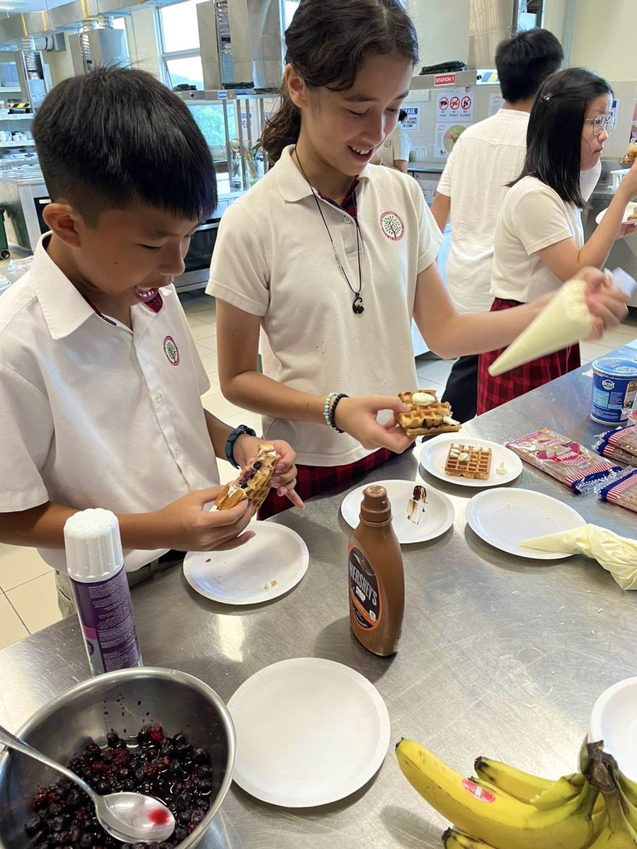 DaniMAEGrego's tweet image. Today we celebrated our third Kindness Rewards Breakfast. Year 7’s were nominated by their maths teachers for demonstrating exceptional kindness. @HELPISKL #his_learning #his #kindness