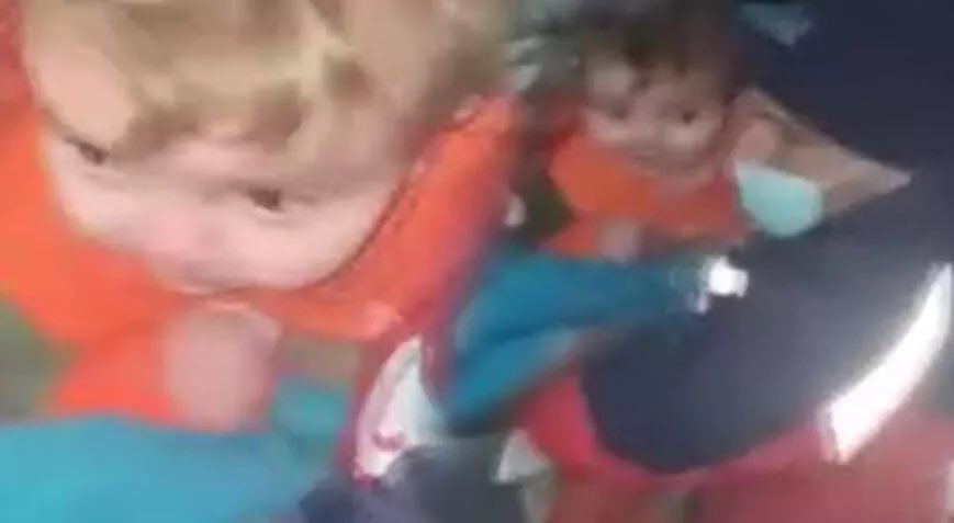darkwebhaber's tweet photo. Annesi, babası ve 2 kardeşi vefat eden Adnan Bebek 72 saat sonra kurtarıldı. https://t.co/o92QDNchTI