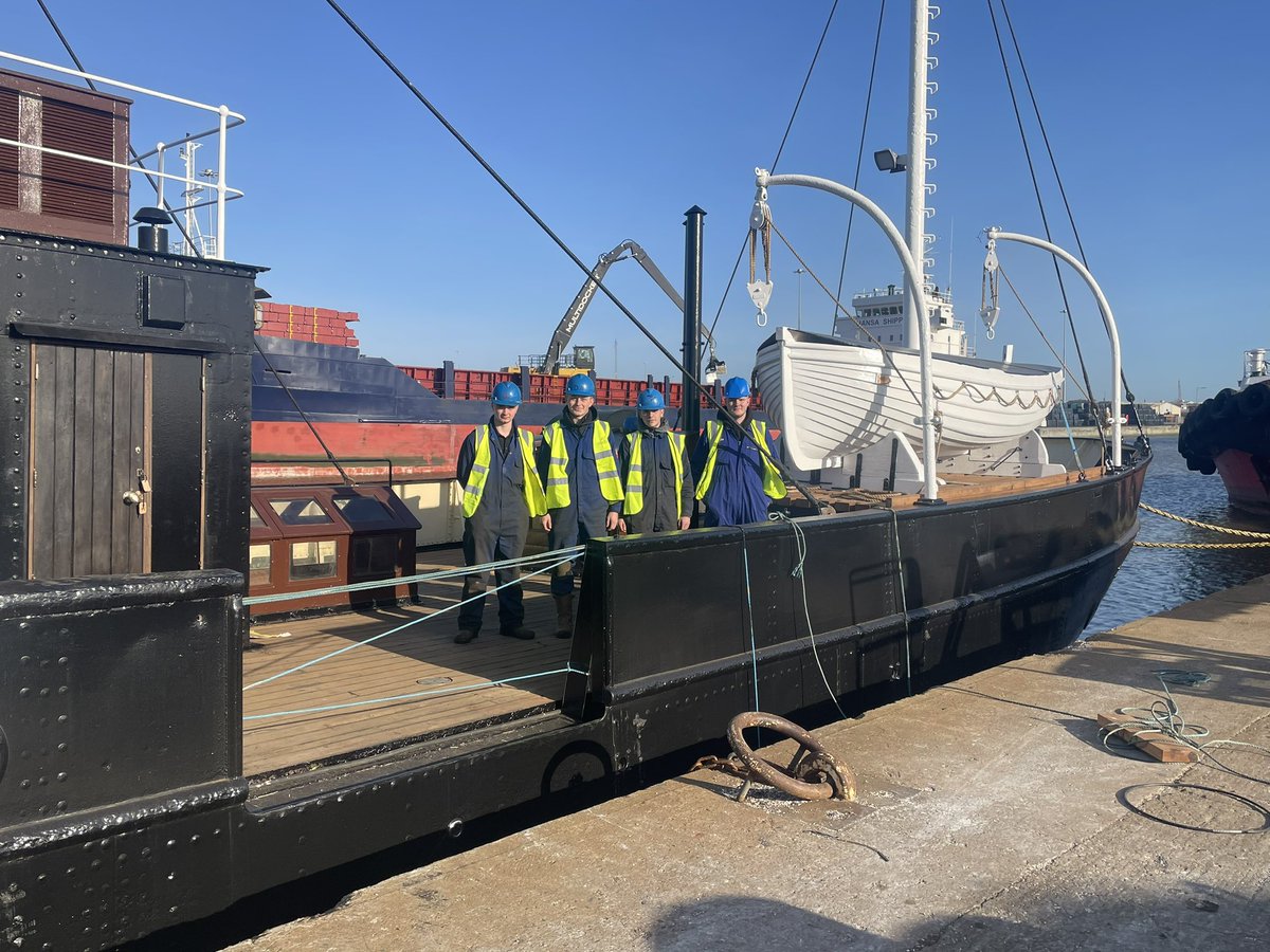 #NationalApprenticeshipWeek 
Here’s this years 4 apprentices on the Spurn Lightship these will be learning trades in welding, burning, plating, electrical and mechanical in ship repair 
<a href="/HullMaritime/">Hull Maritime</a>