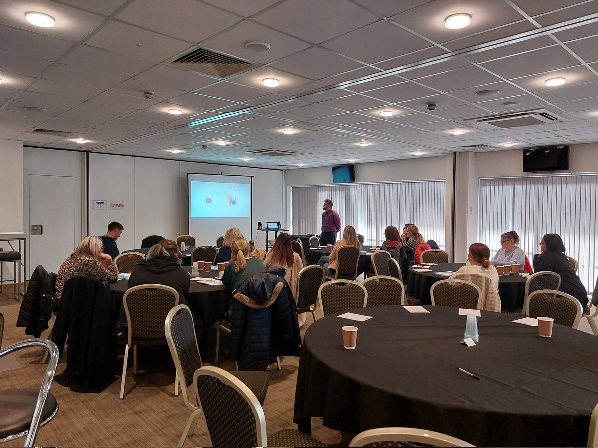 AnnMW14's tweet photo. #SEMHconference is underway @EthosAcadTrust @PosRegard @DannyRoss80 @jonnywathen @TheDifferenceEd @je_lawton @MrMitch24 @boci_january @JimButterwood @SafeWithDarryl https://t.co/x9nUC4RC6m