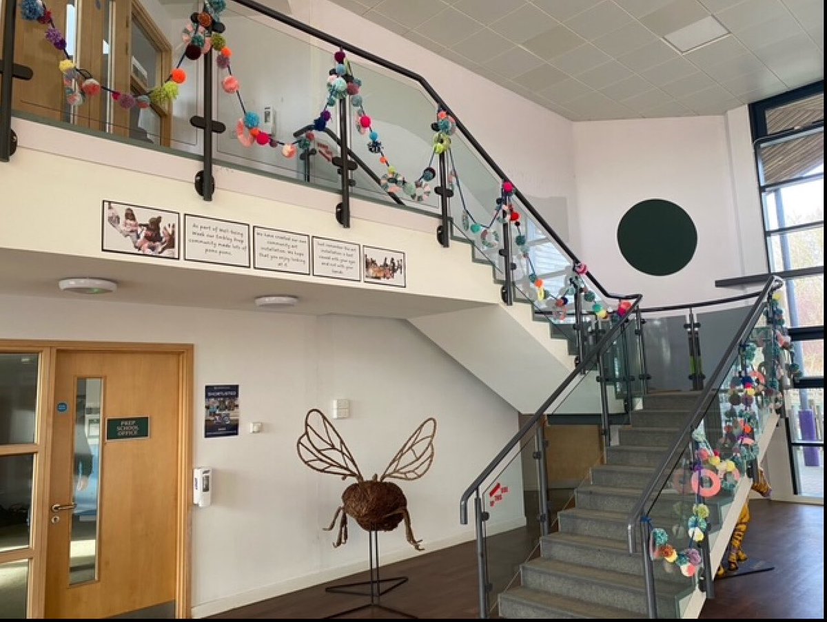 EmbleyArt tweet media